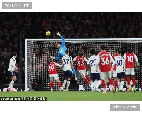 维拉主场绝杀阿森纳，豪取六连胜跻身争冠集团